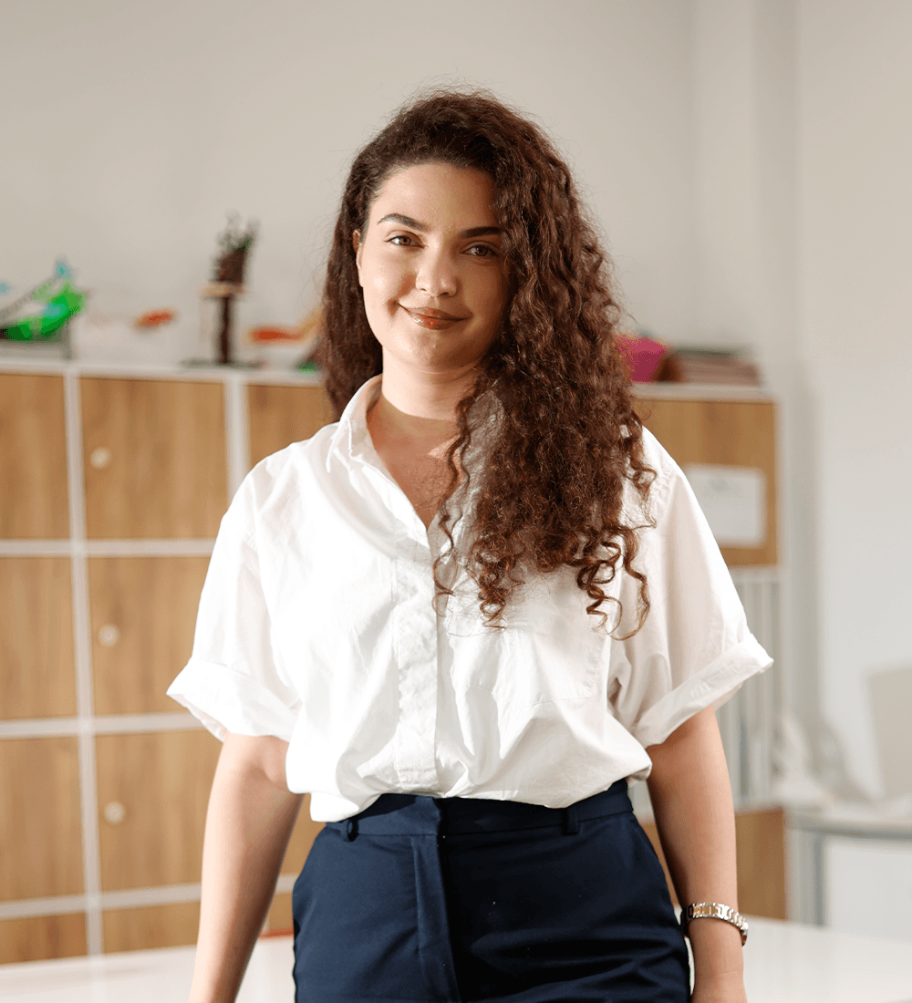 Giltene Idrizi - Mësuese at Universum Schools